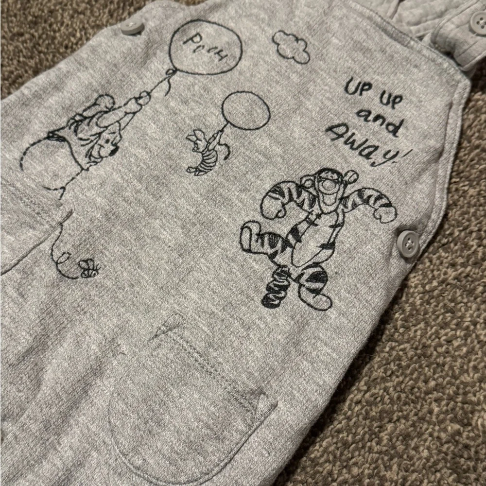 Disney Winnie the Pooh Baby Overalls 6–9 Months Gray Tigger